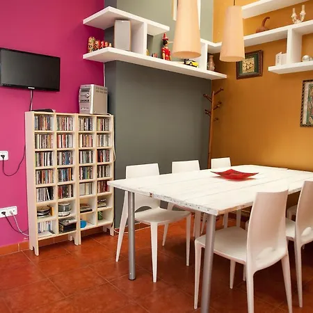 Holiday La Casa Azul Holiday home Barcelona