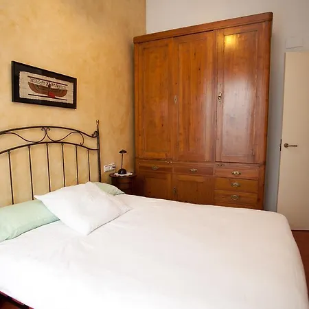 Holiday La Casa Azul * Барселона